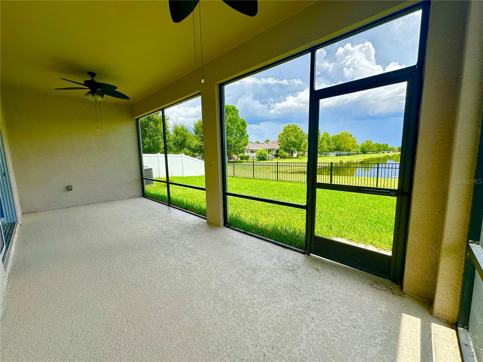 Large lanai