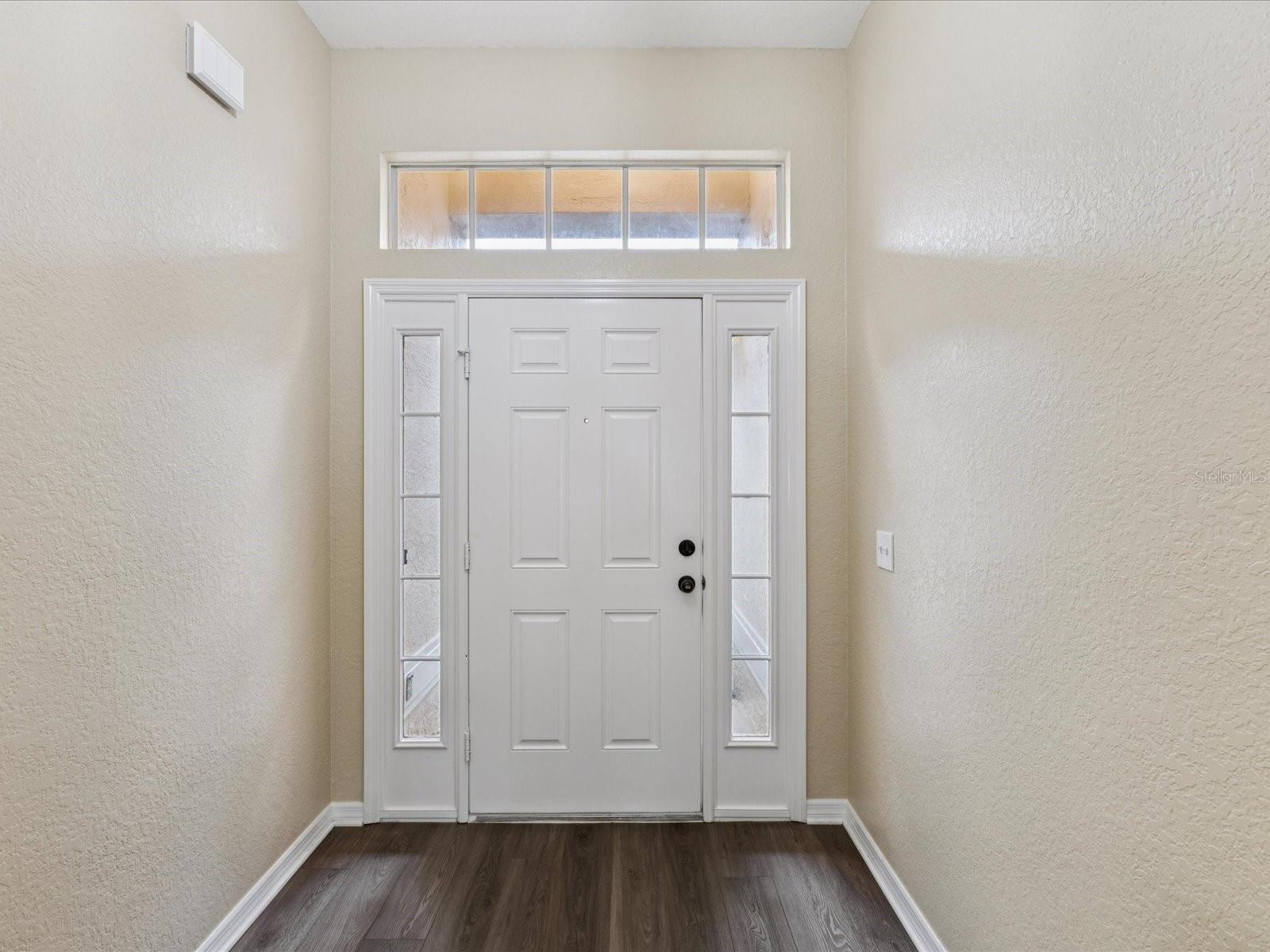 Entry/Foyer