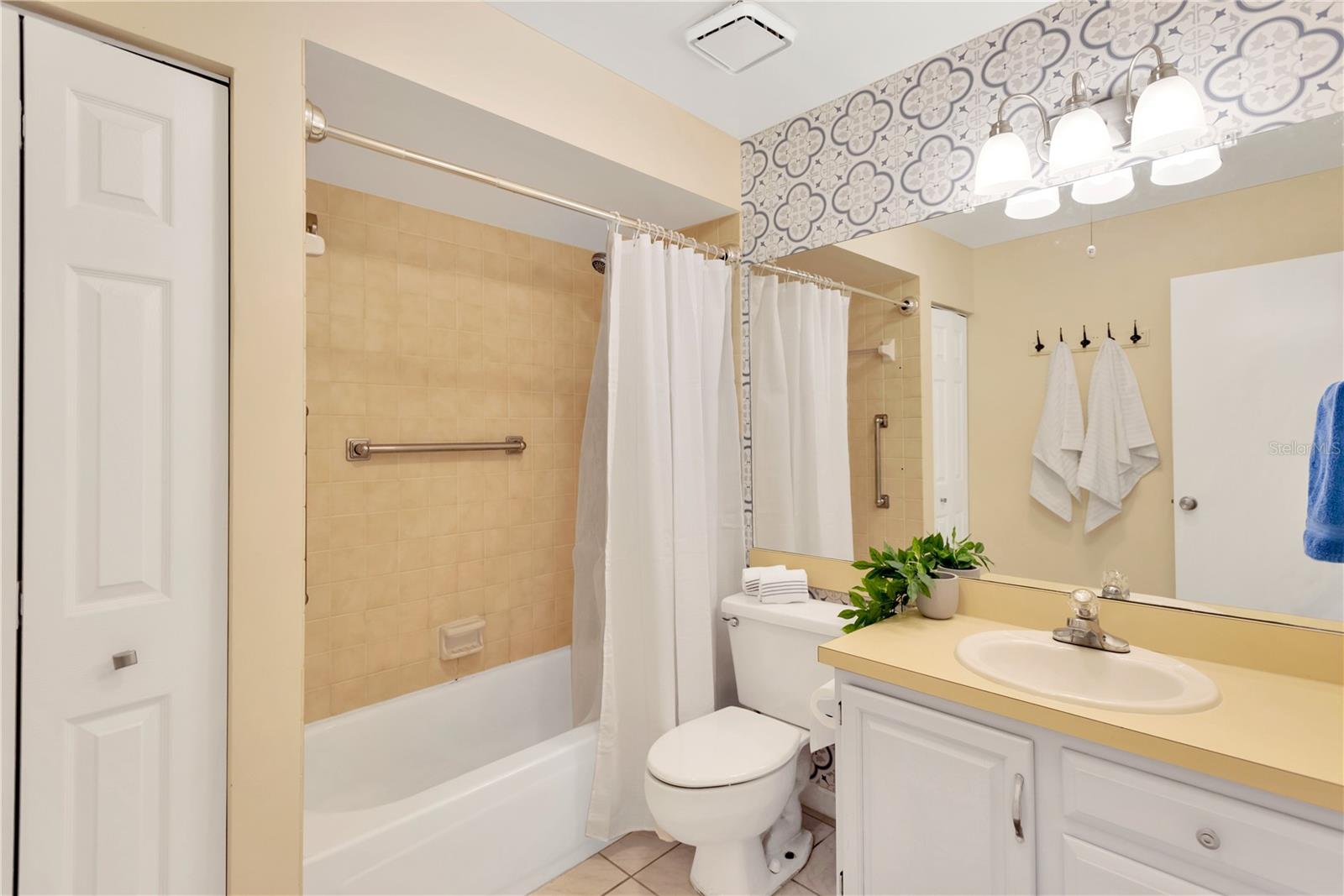 Bathroom #2