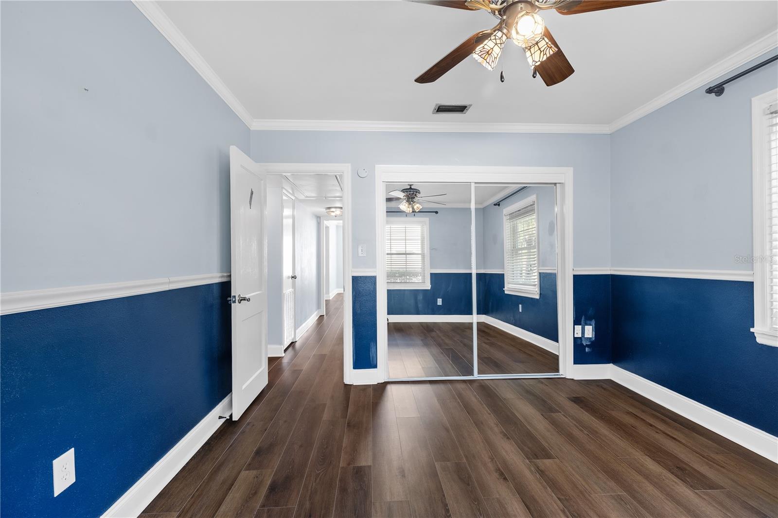 Primary bedroom/reading room or nursery