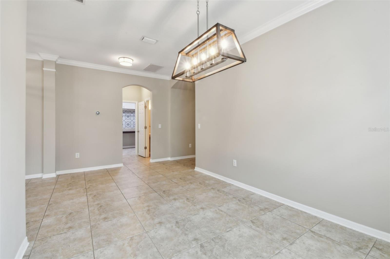 Formal Dining room (cont.)