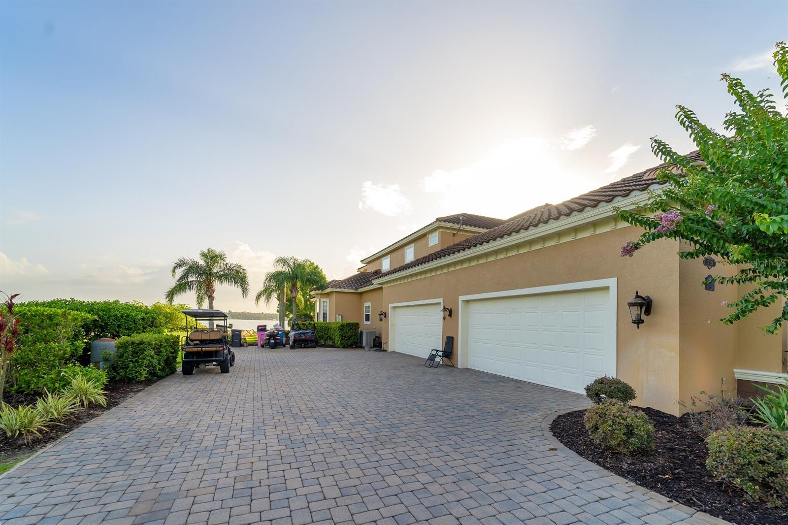 4 Car Garage