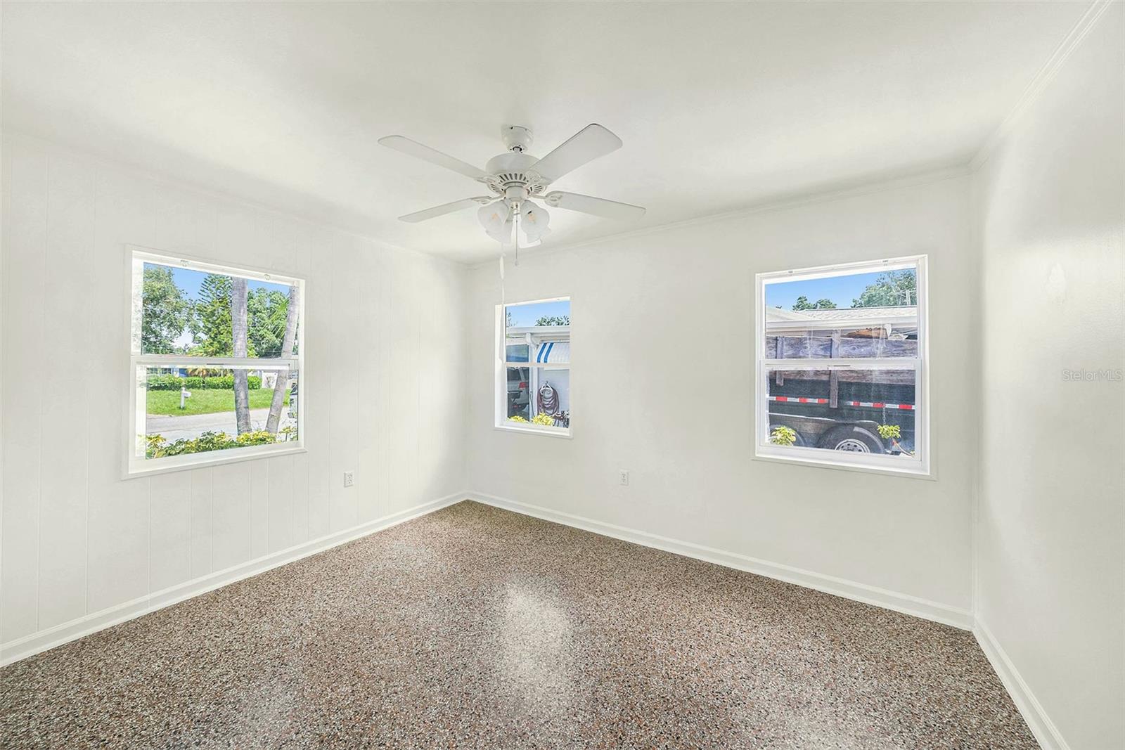 Front corner bedroom
