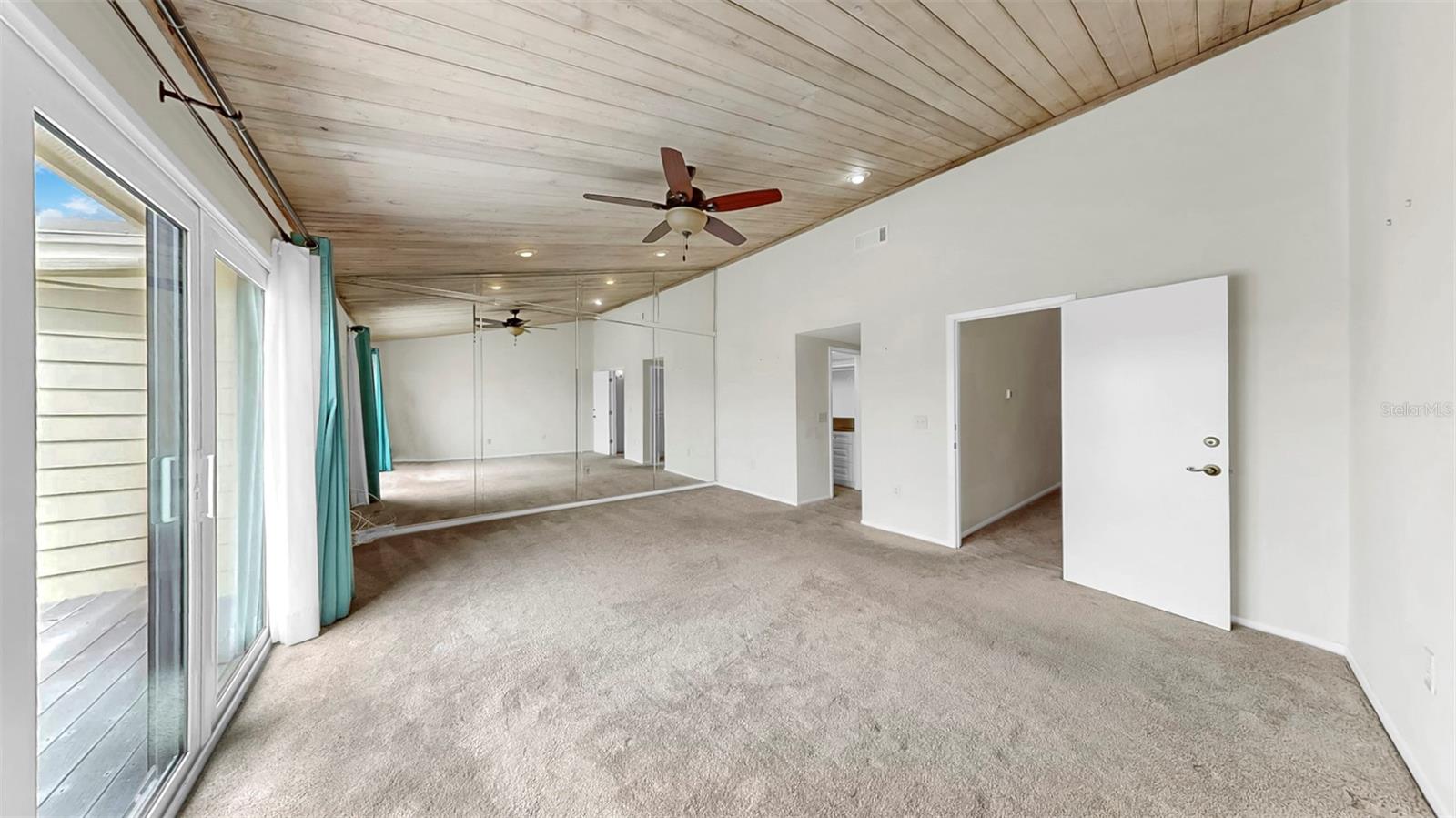 Owners' Suite