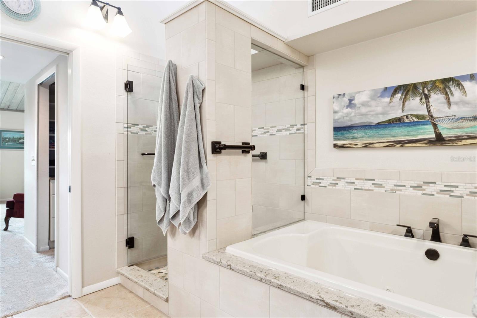 Owners' EnSuite Bathroom