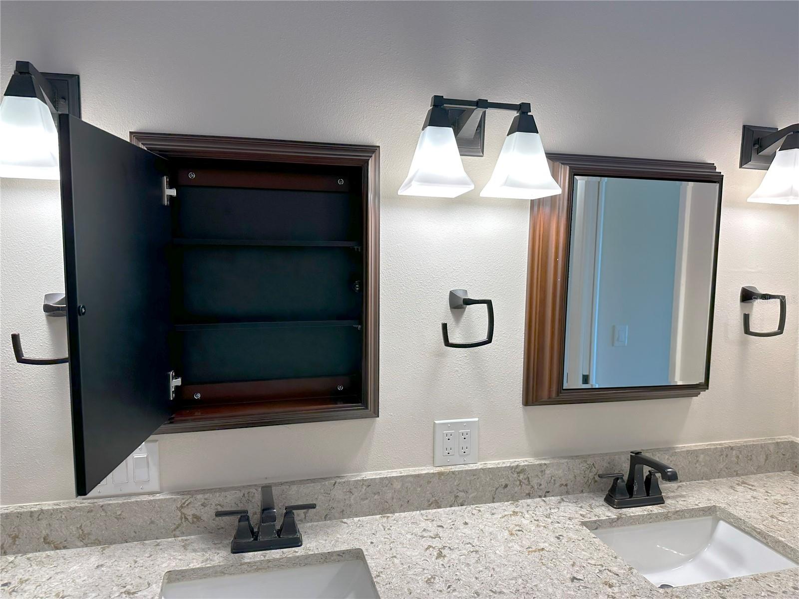 Owners' EnSuite Bathroom