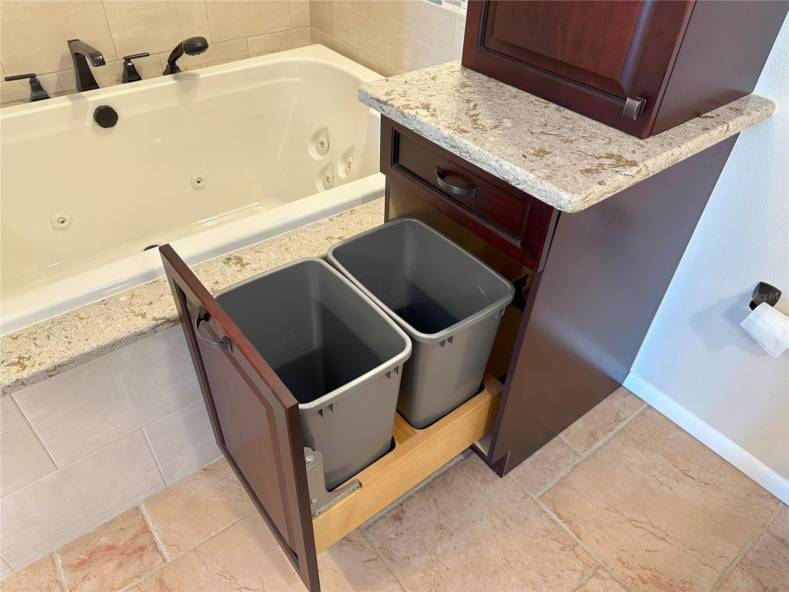Owners' EnSuite Bathroom