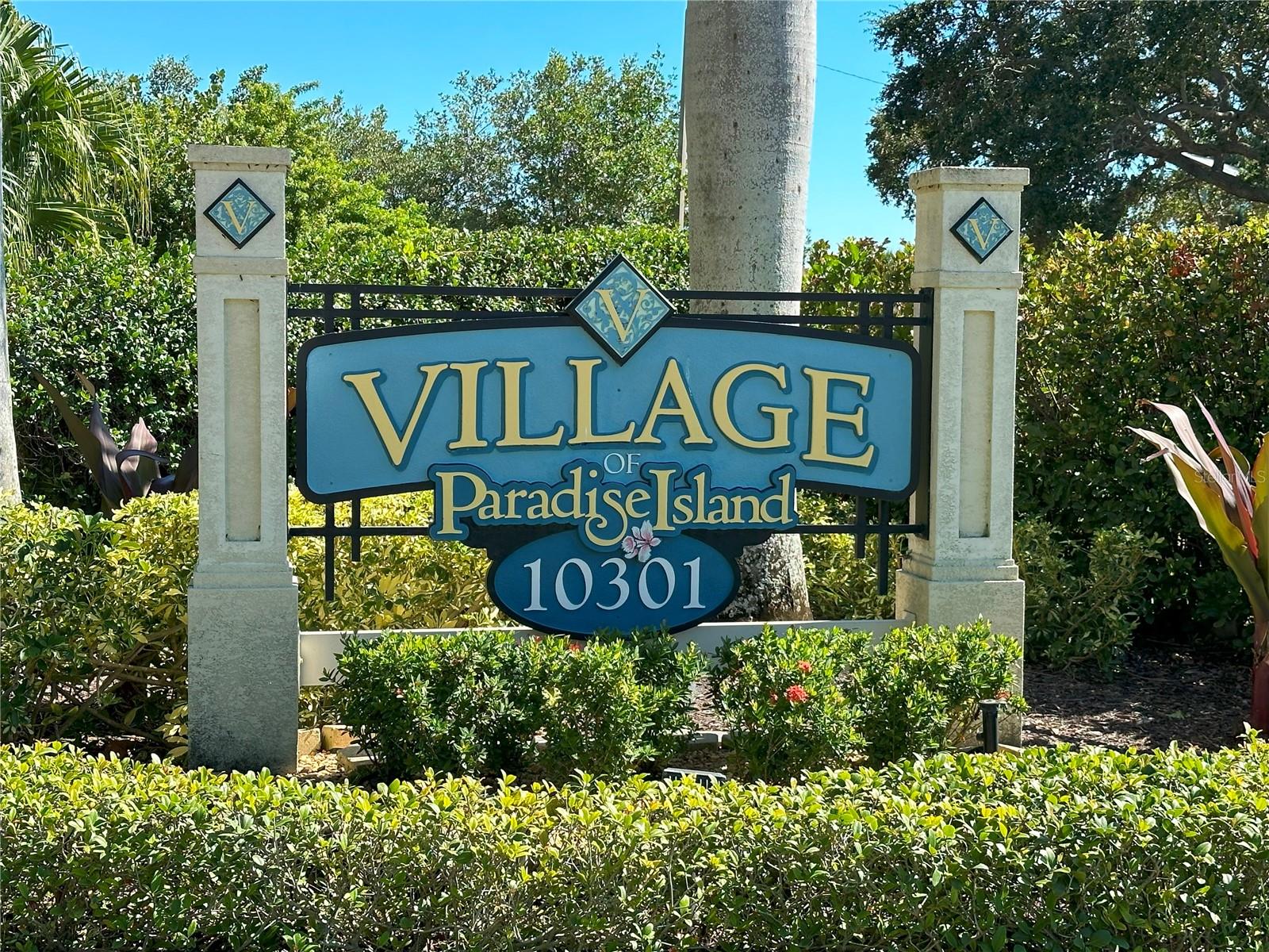 Village of Paradise Island Entrance