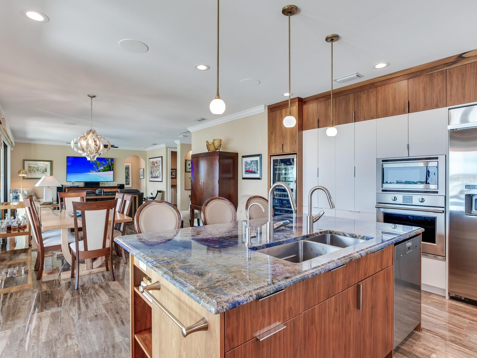 Open Concept Perfect for entertaining