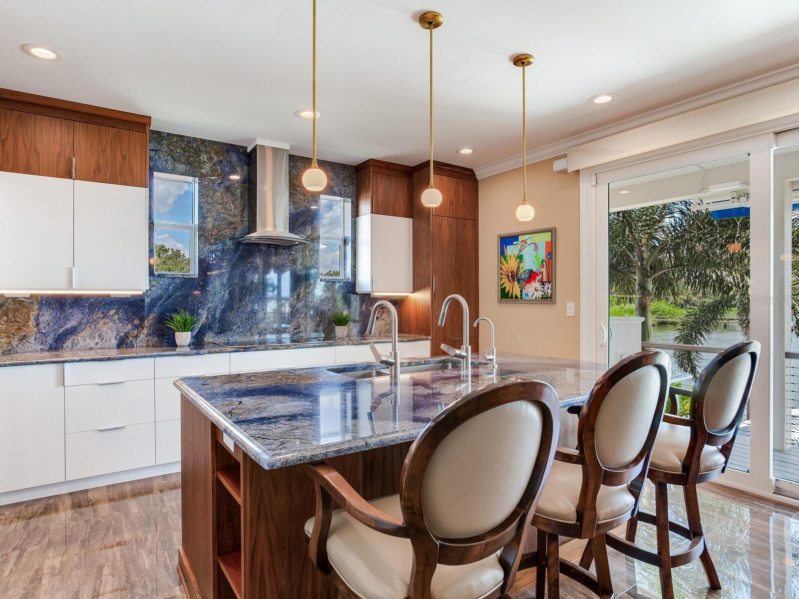 Breakfast Bar on island
