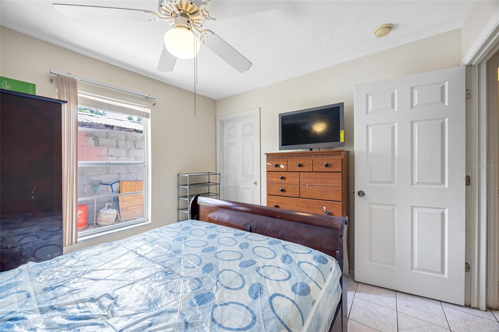 Secondary Bedroom