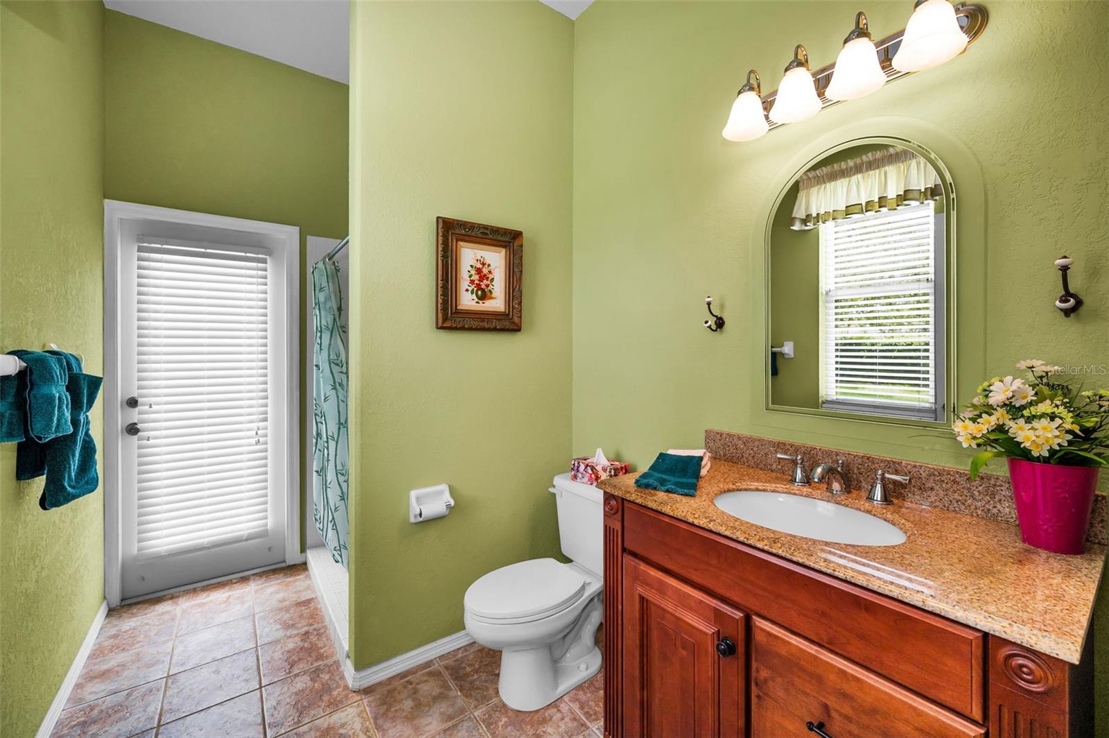 Guest/Pool Bath