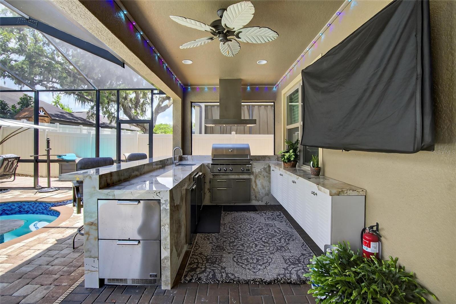 Outdoor Kitchen 2