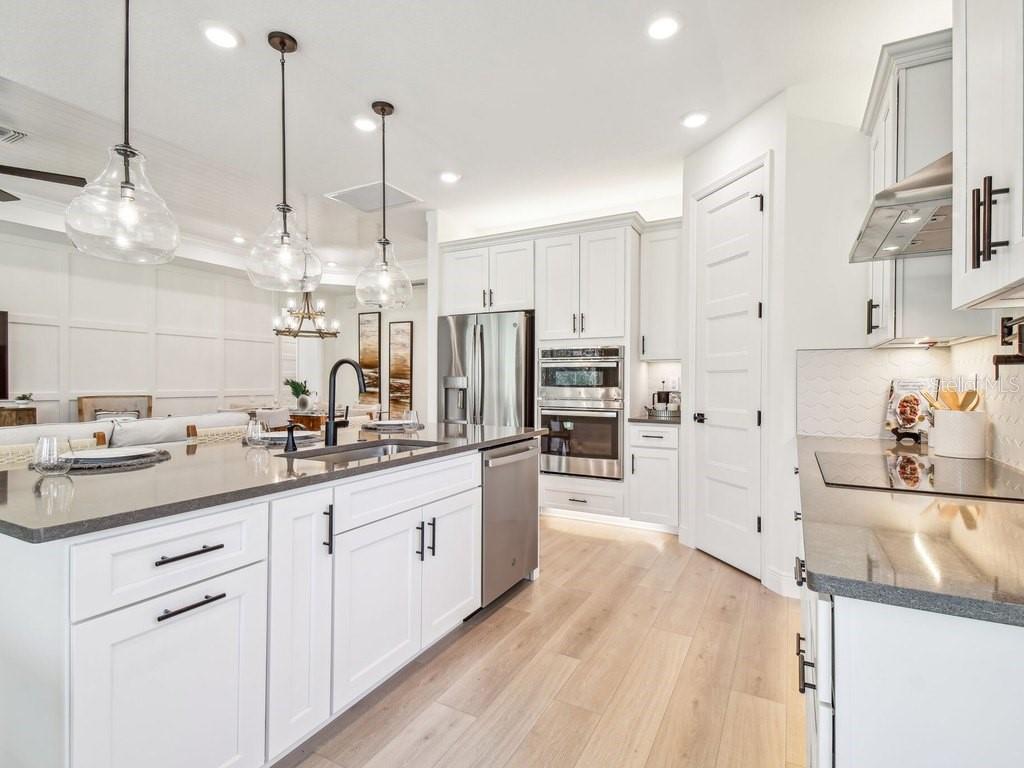 Similar model-no the home listed