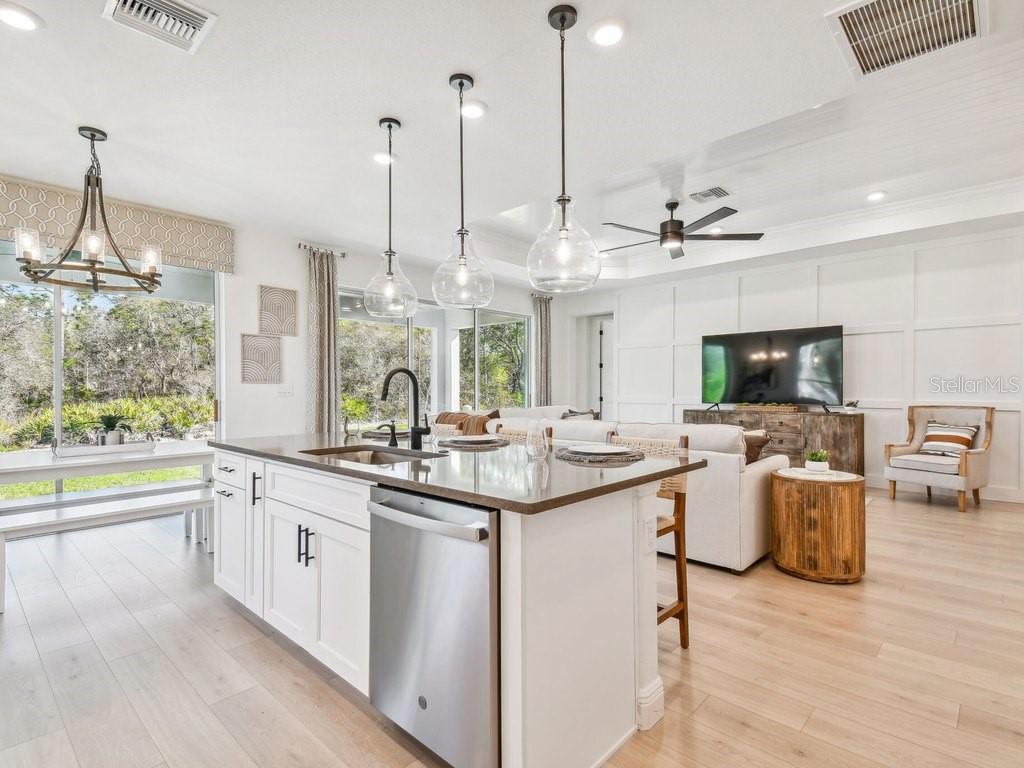 Similar model-no the home listed