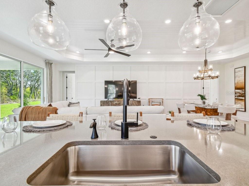 Similar model-no the home listed