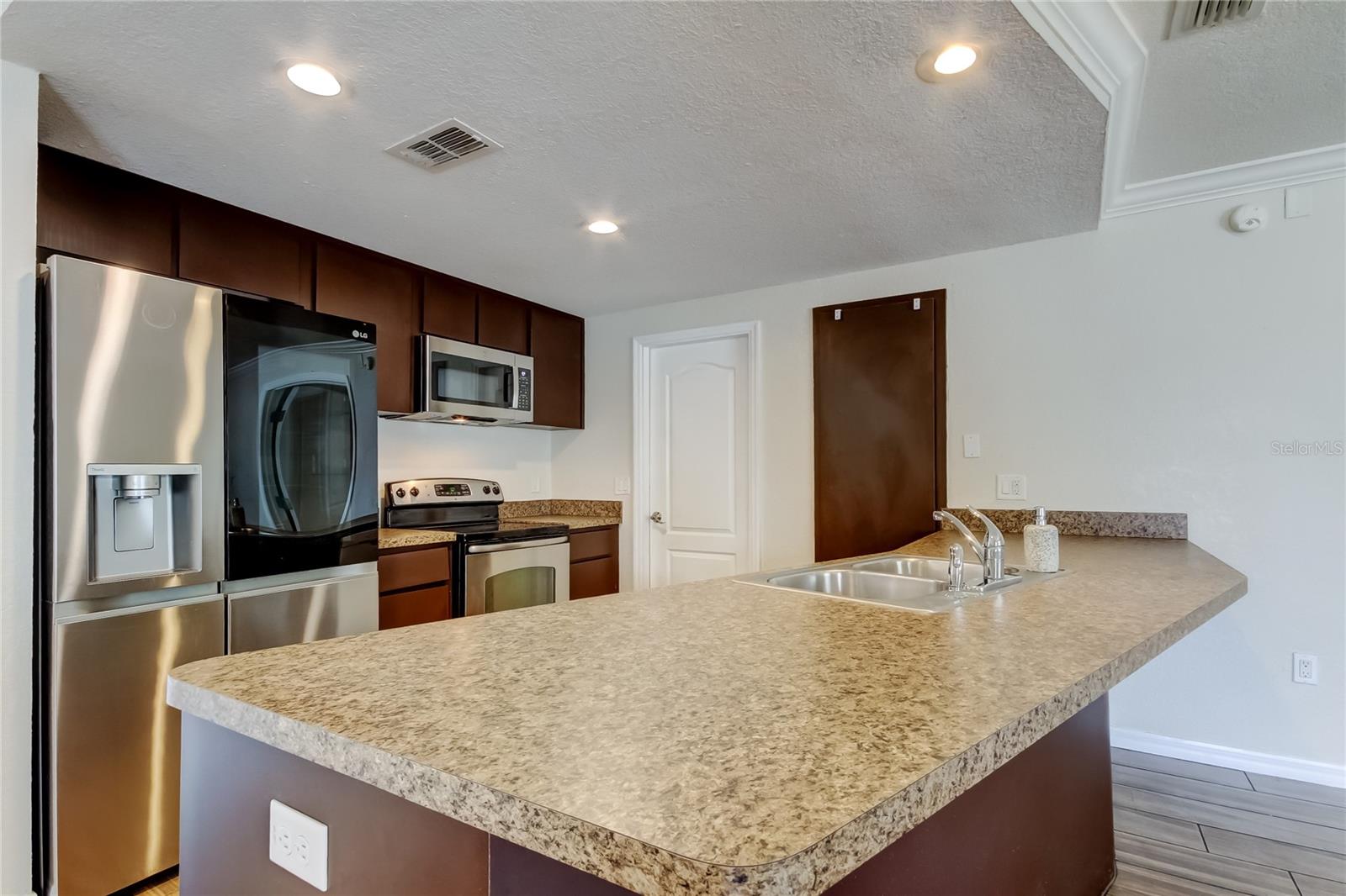 new formica countertops