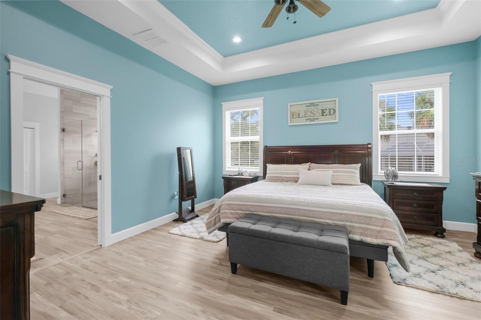Master Bedroom with ensuite large bathroom.