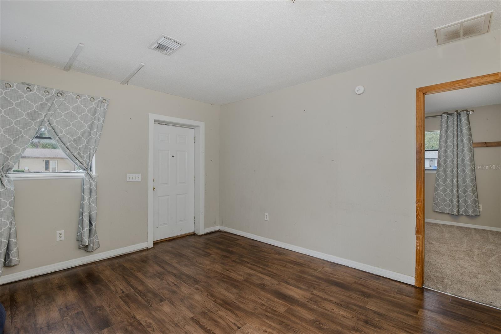 Suite living room