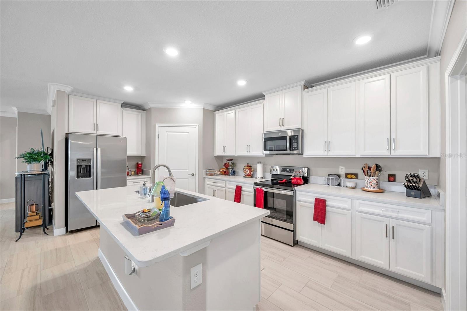 Beautiful kitchen with walk-in pantry
