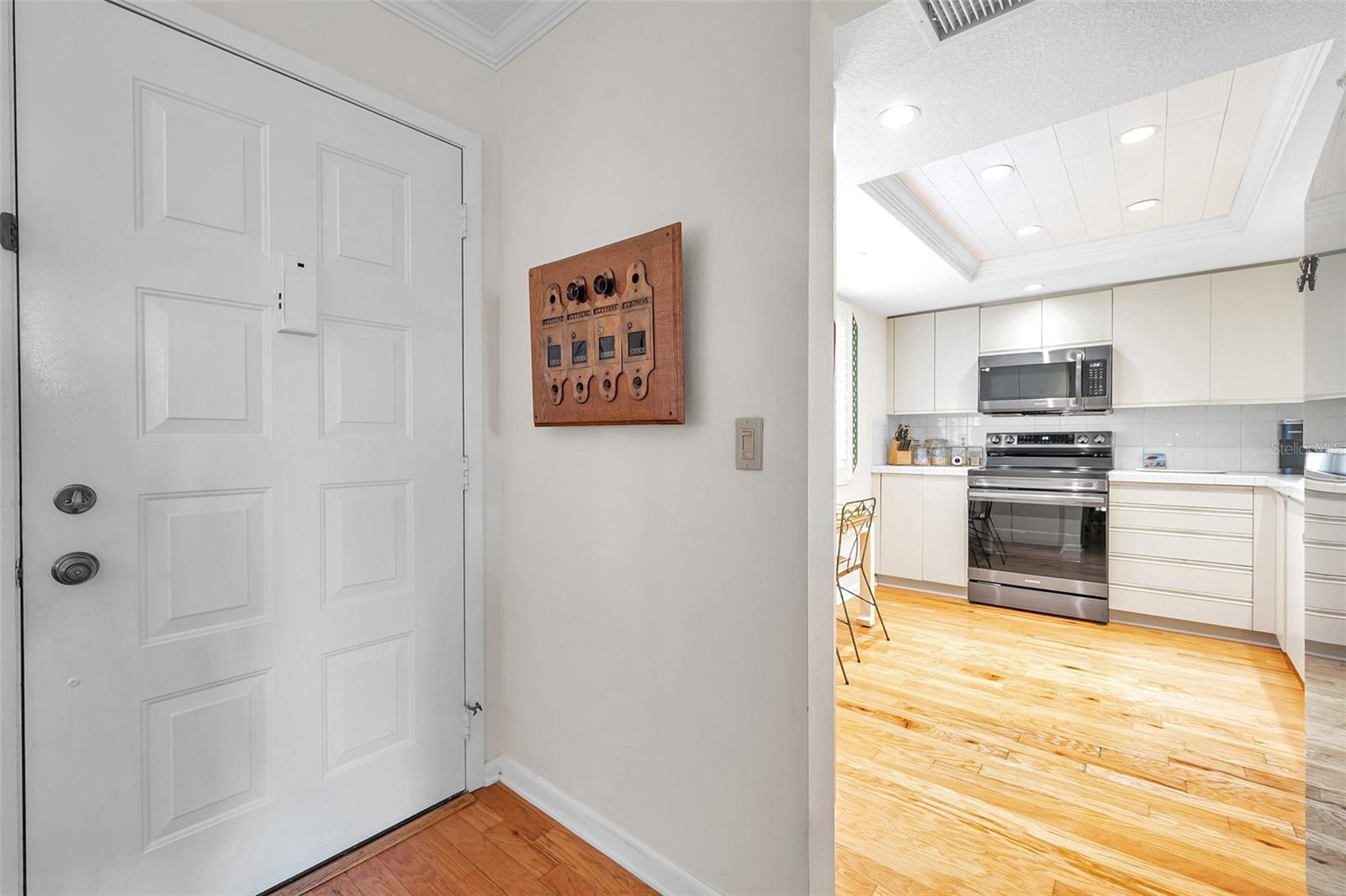 front door/kitchen