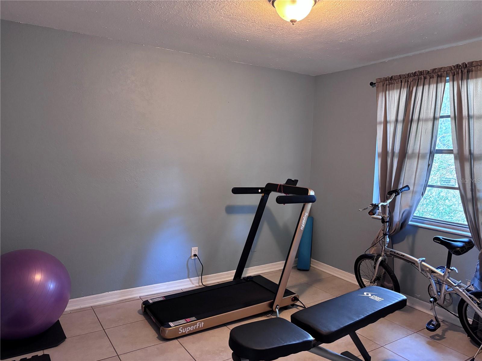 Second bedroom