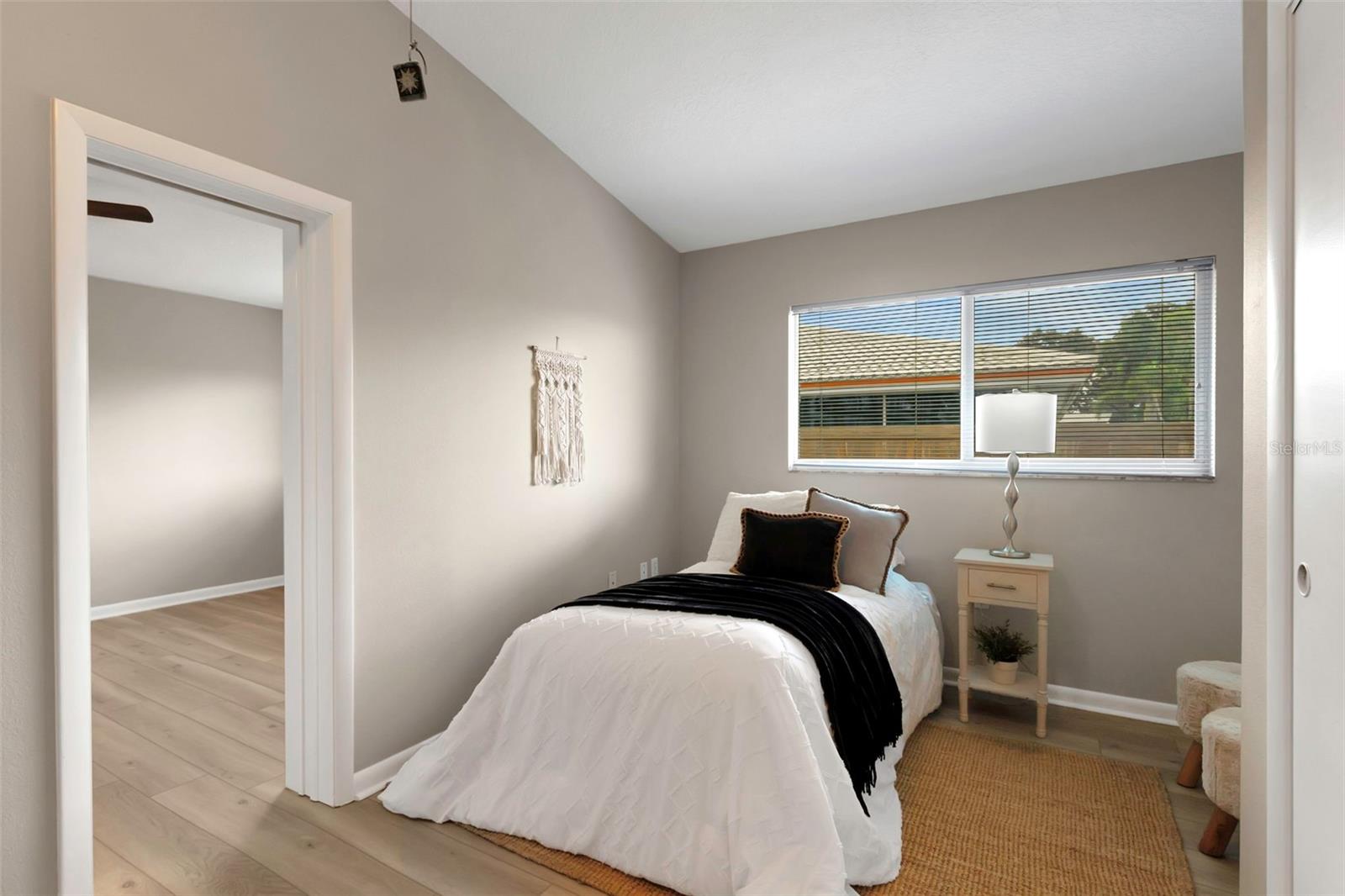 4th bedroom (pocket door maybe open for sharing with 3rd bedroom or closed for complete privacy)