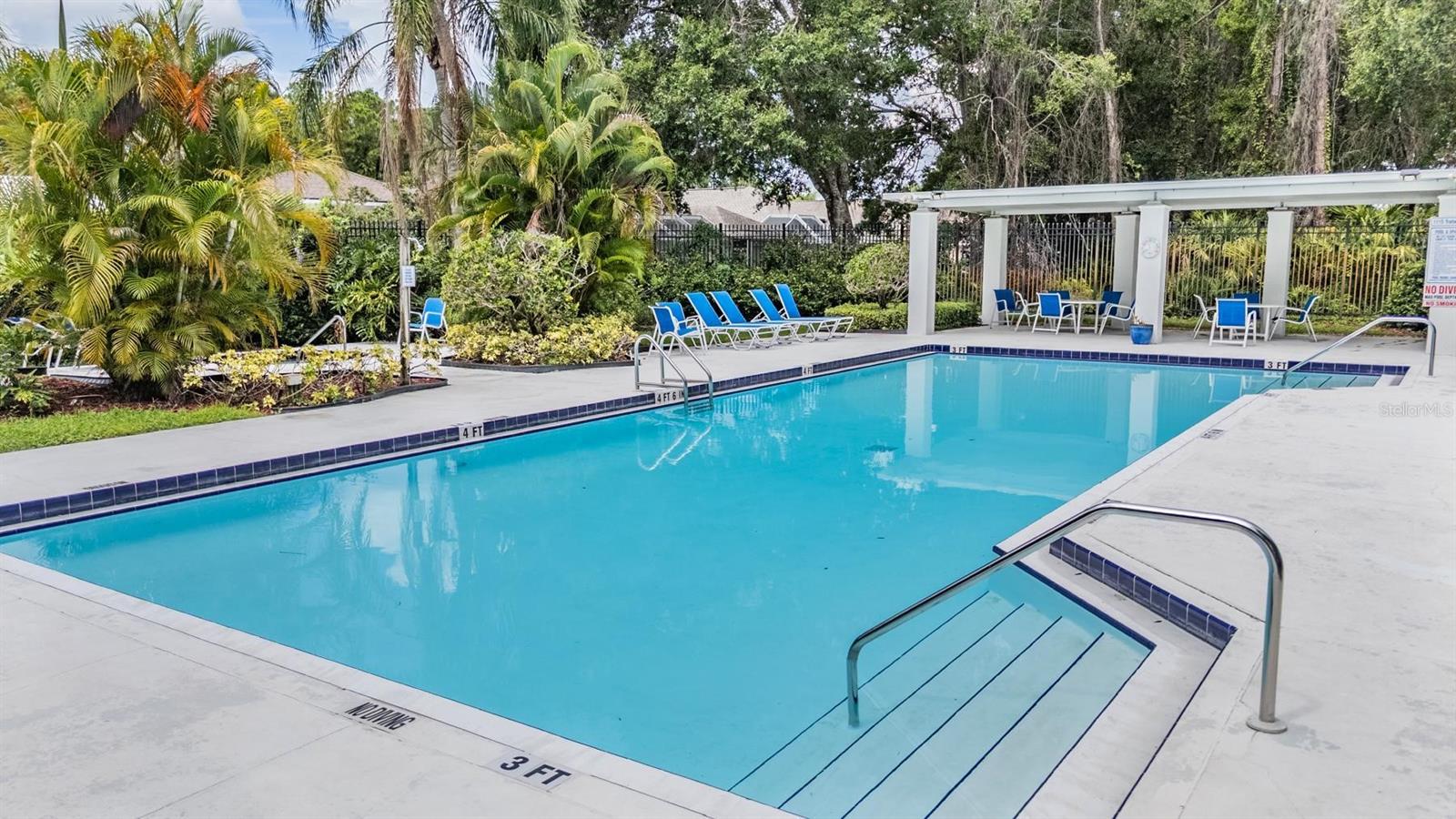 Community pool