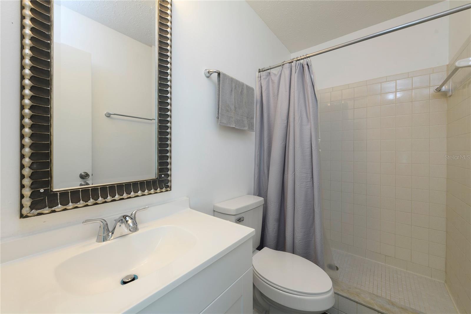 Primary En-Suite