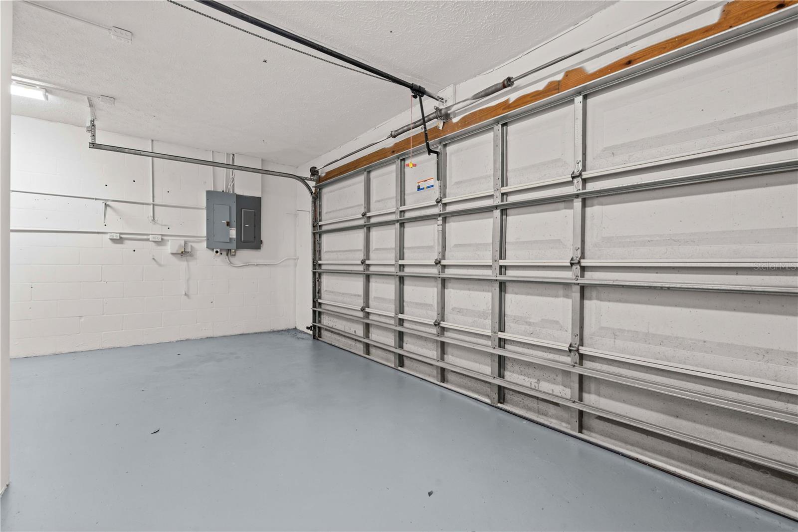 garage