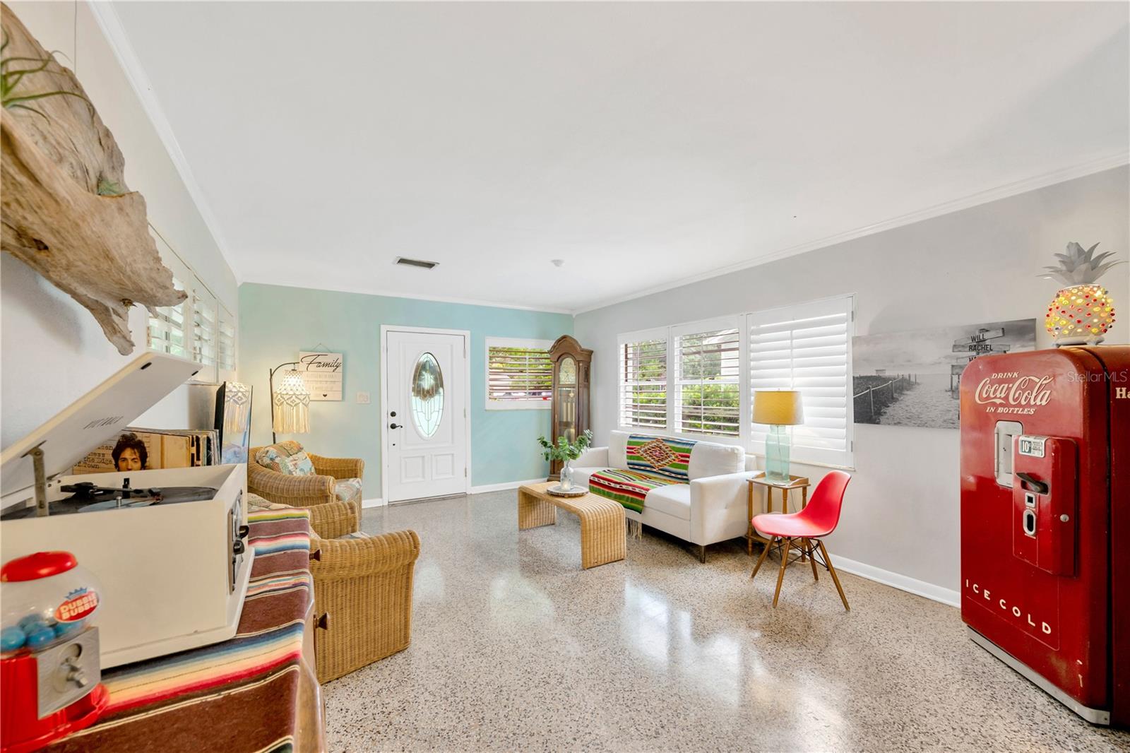 Mid Century Living!