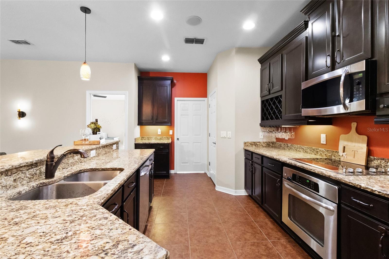 Spacious prep areas in this kitchen.