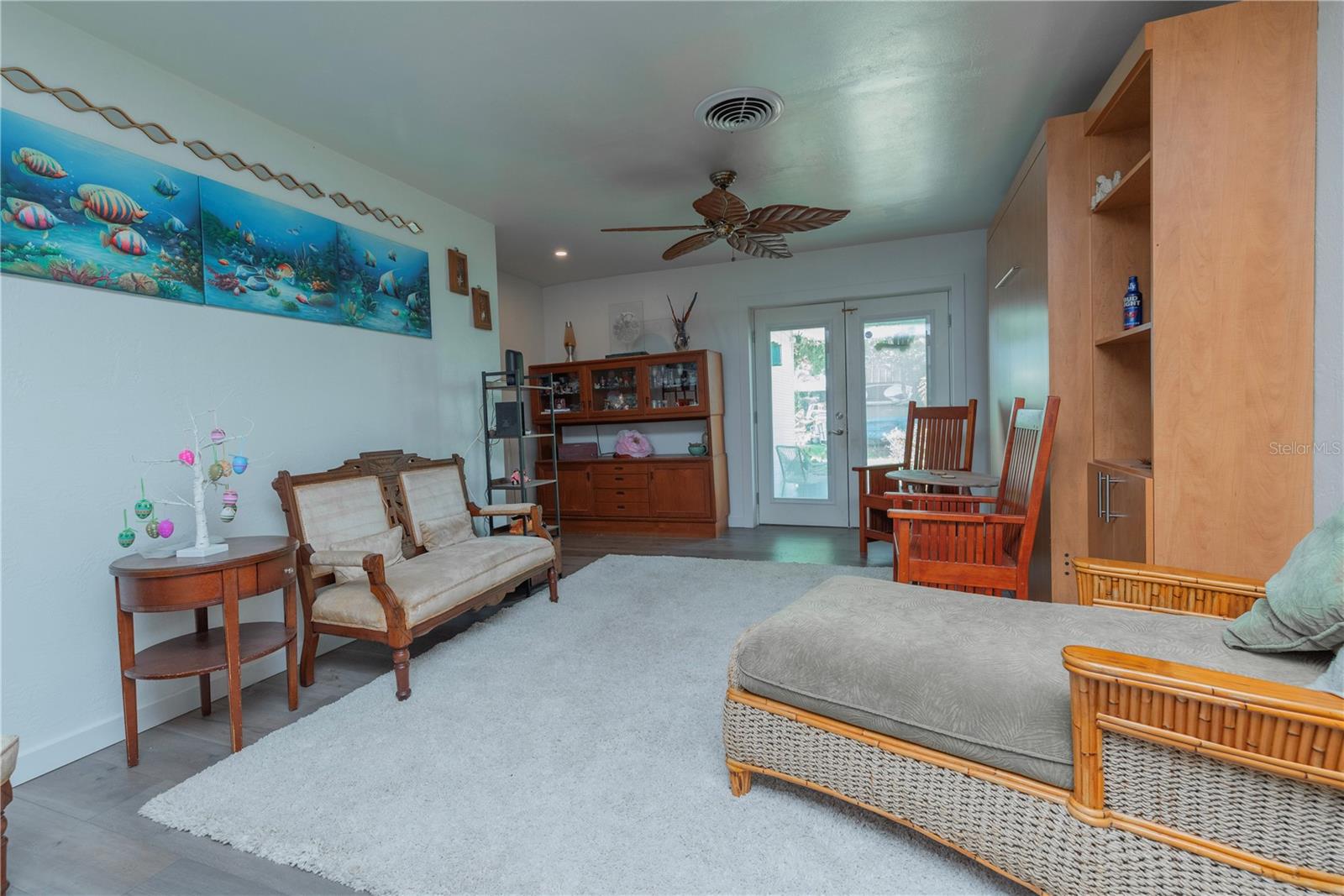 Living room.