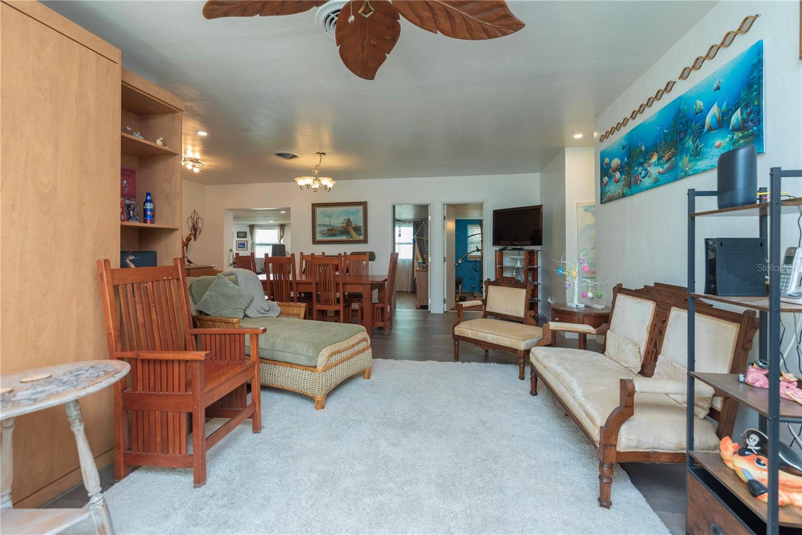 Living room.