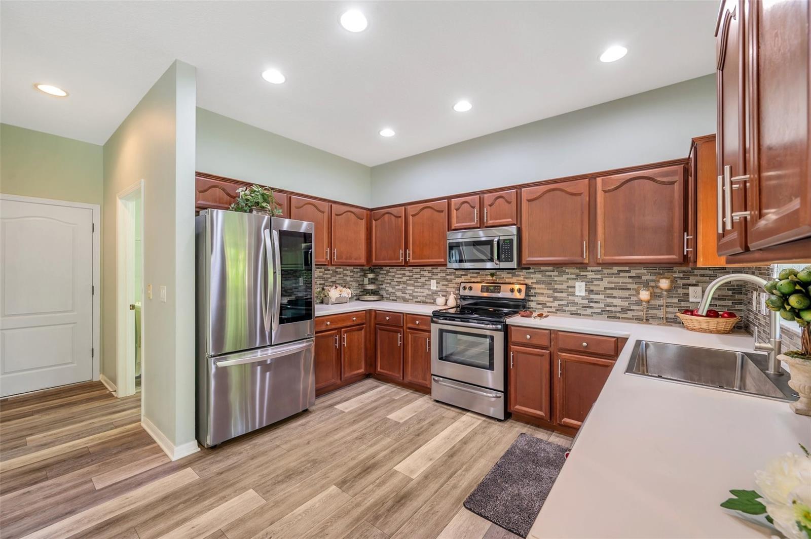 Another view of the kitchen