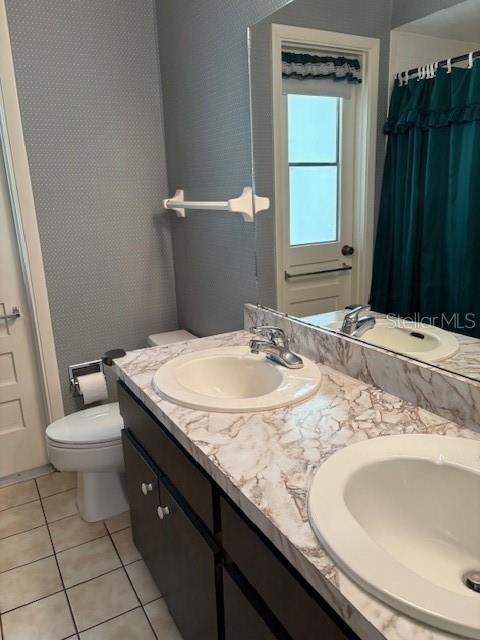 main/pool bath