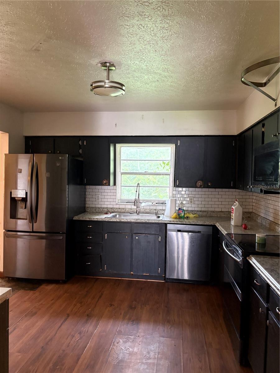 Kitchen 2
