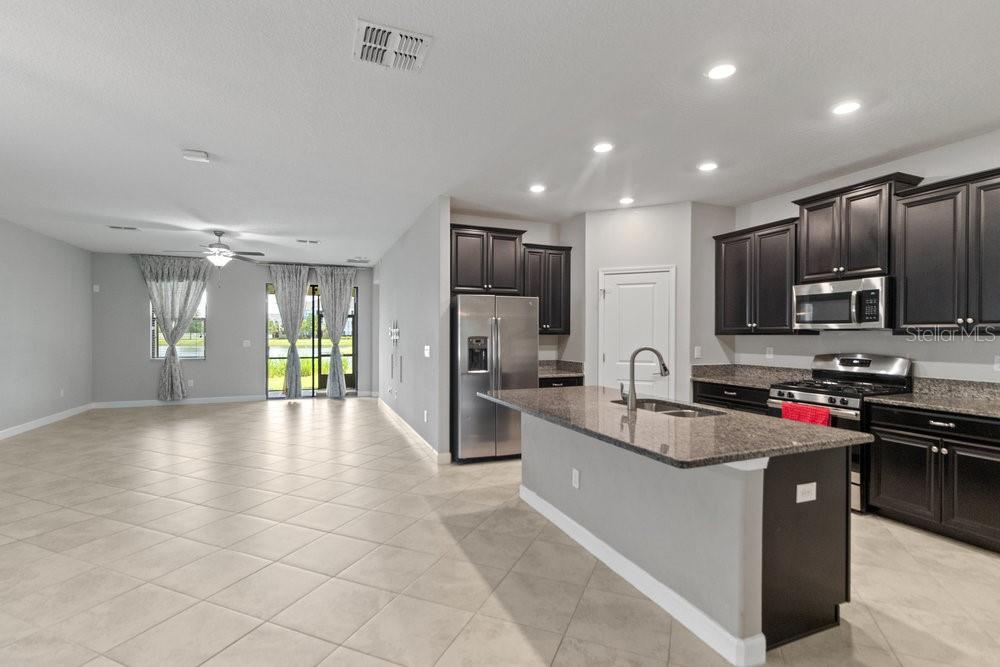 Kitchen/Living room