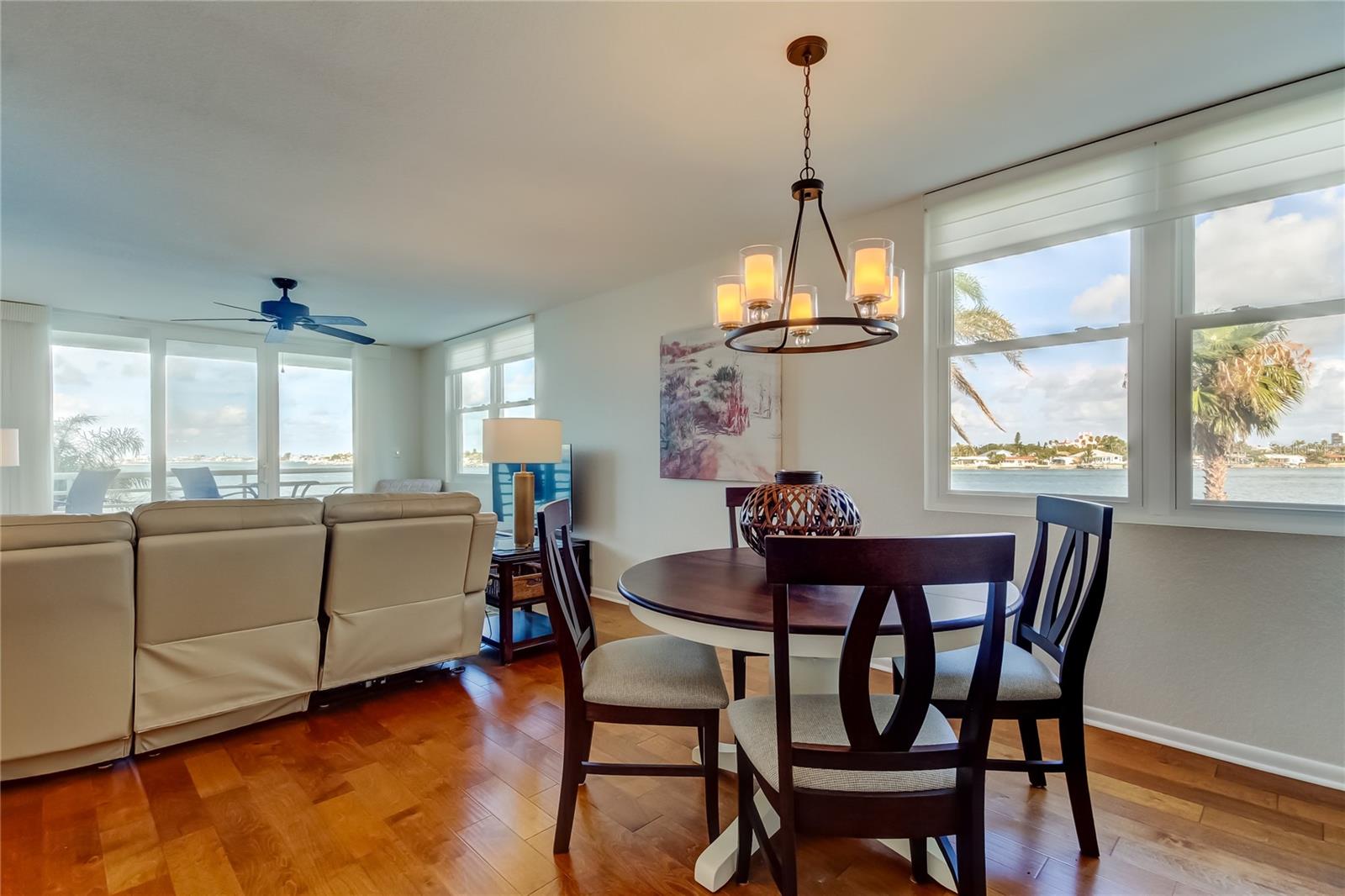 End Unit with great Natural Light