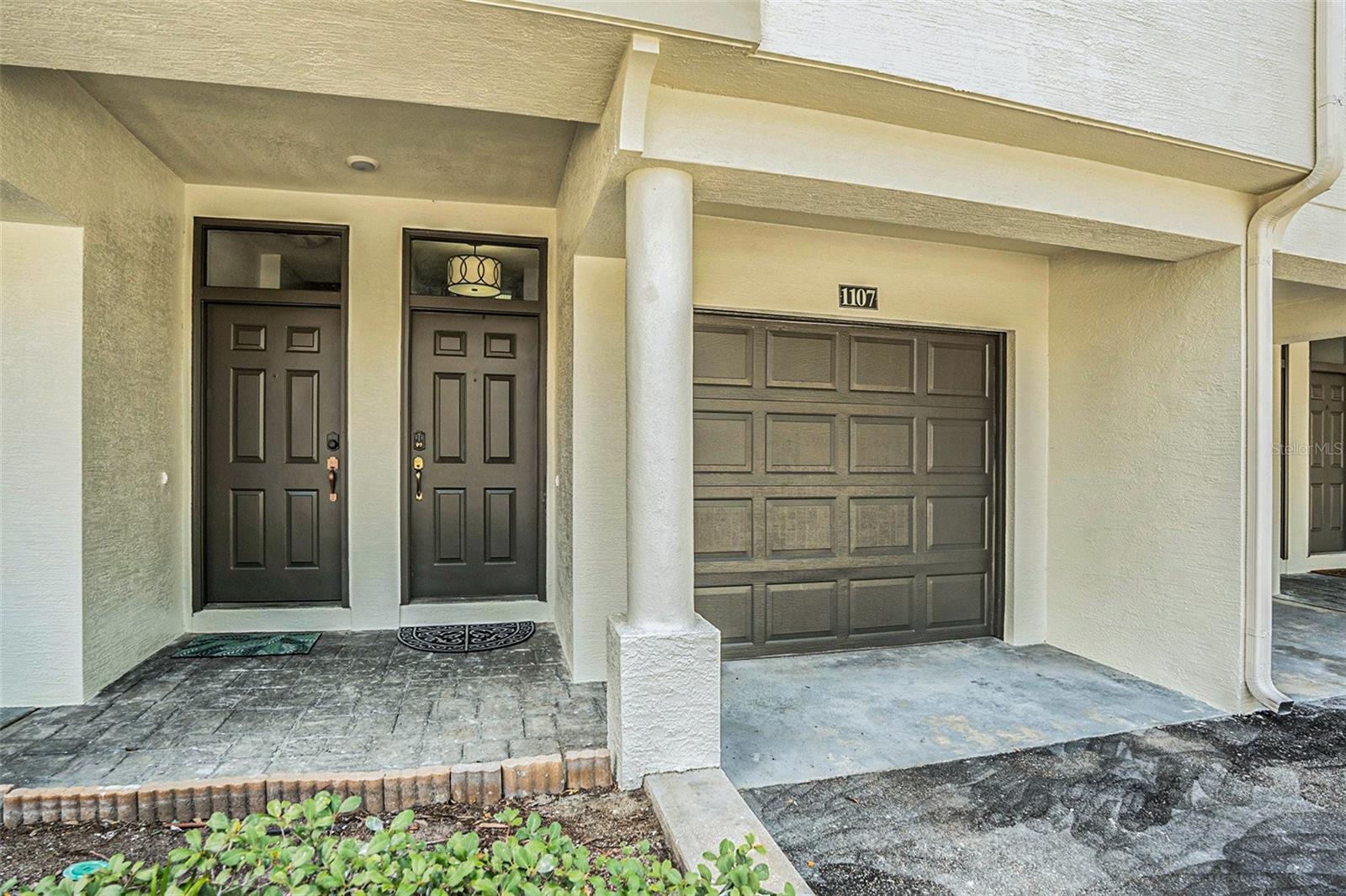 1107 Front Door