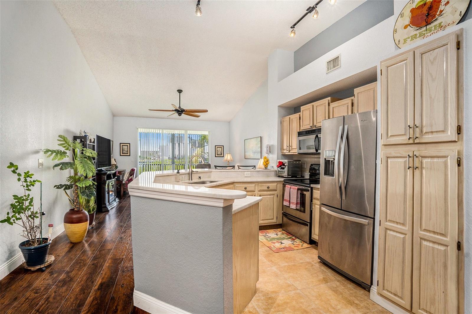Kitchen Entrance