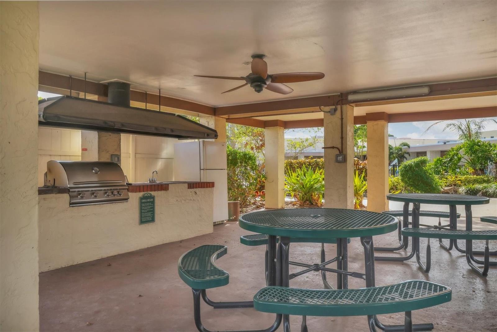 Come grill out and relax in the covered community entertainment area by one of the swimming pools.
