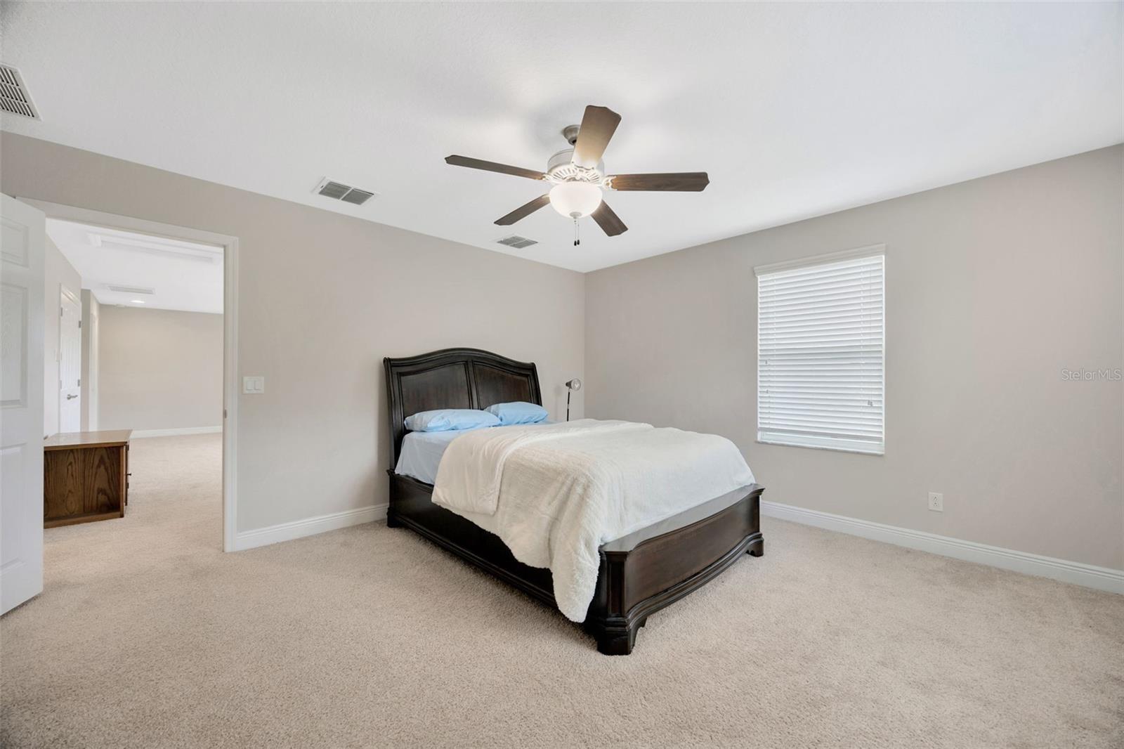 Bedroom 5 (upstairs)