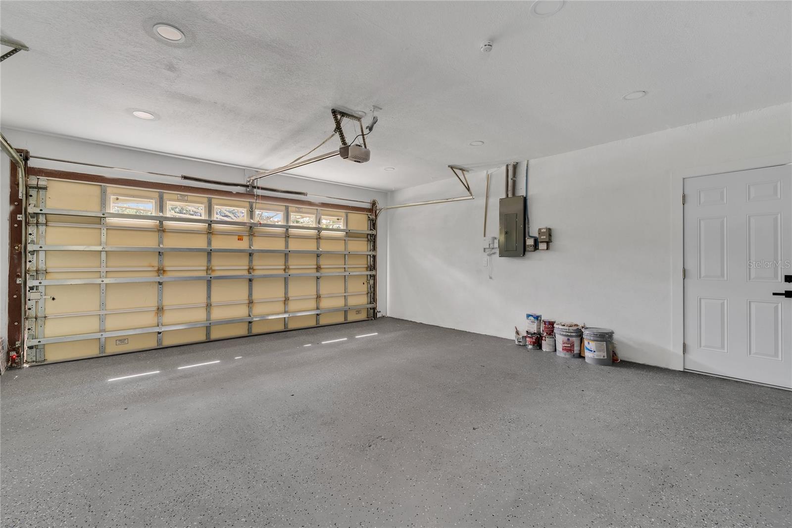 2 Car Garage with washer dryer hookups