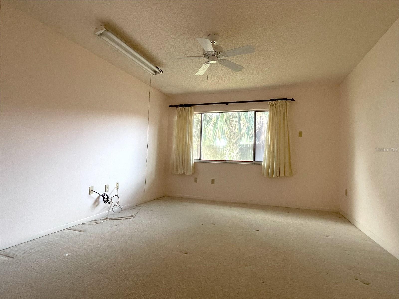 Bonus room with no closet.
