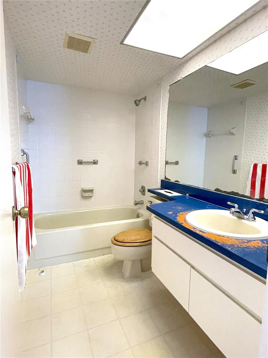 Bathroom 2