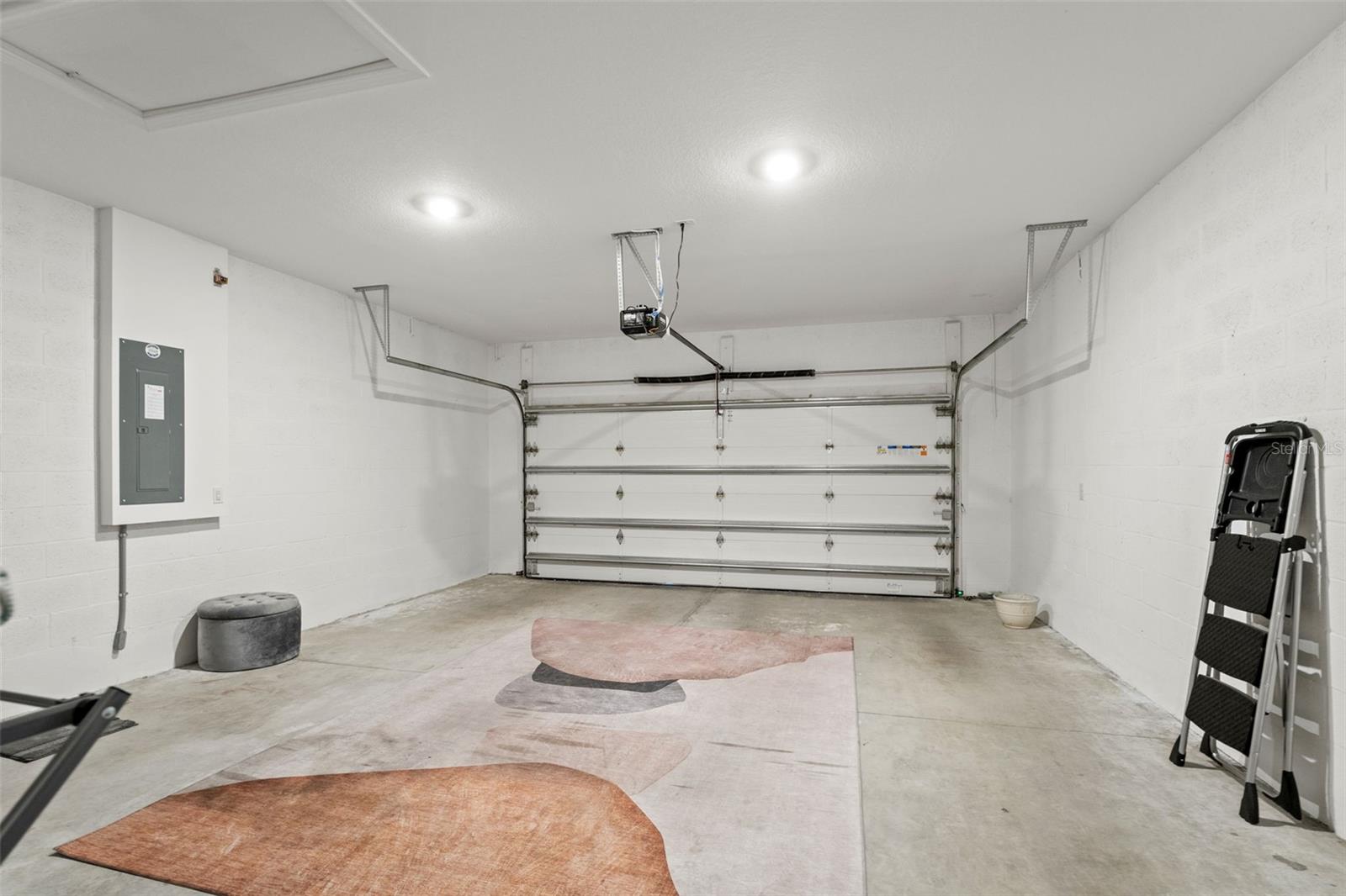 2 Car Garage
