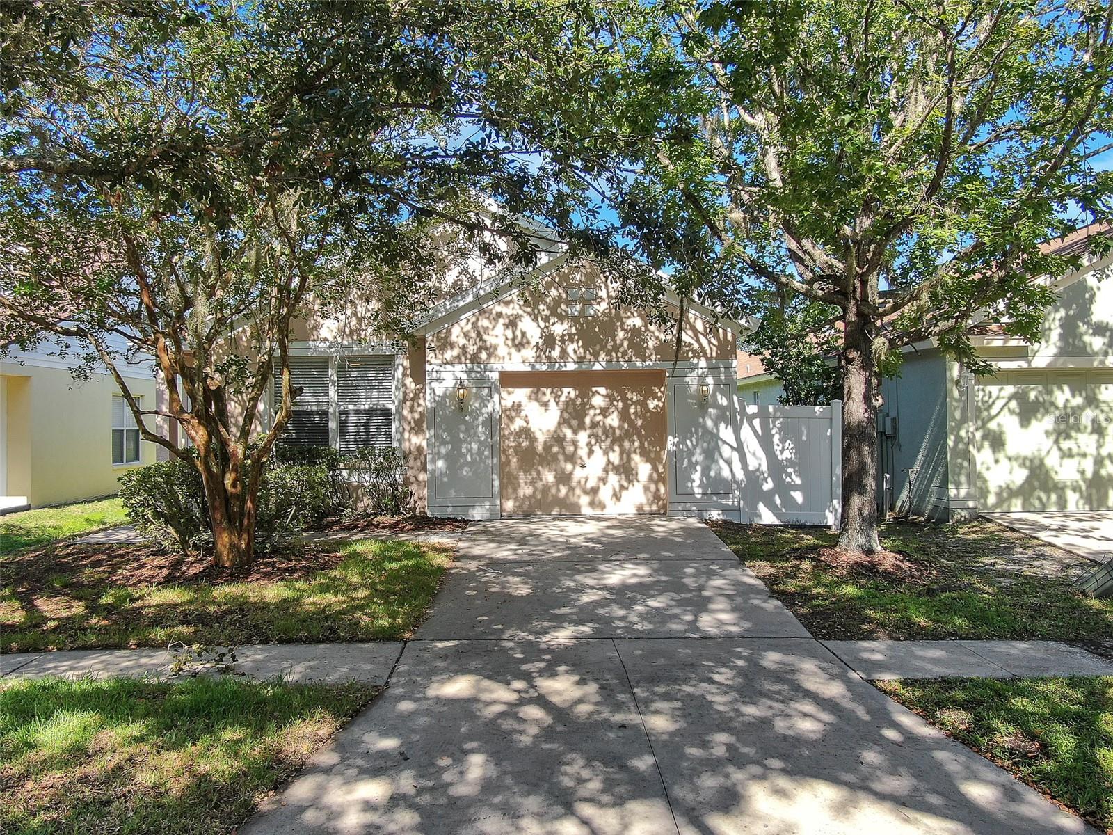 3 bedroom, 2 bath home in sought after Fishhawk.
