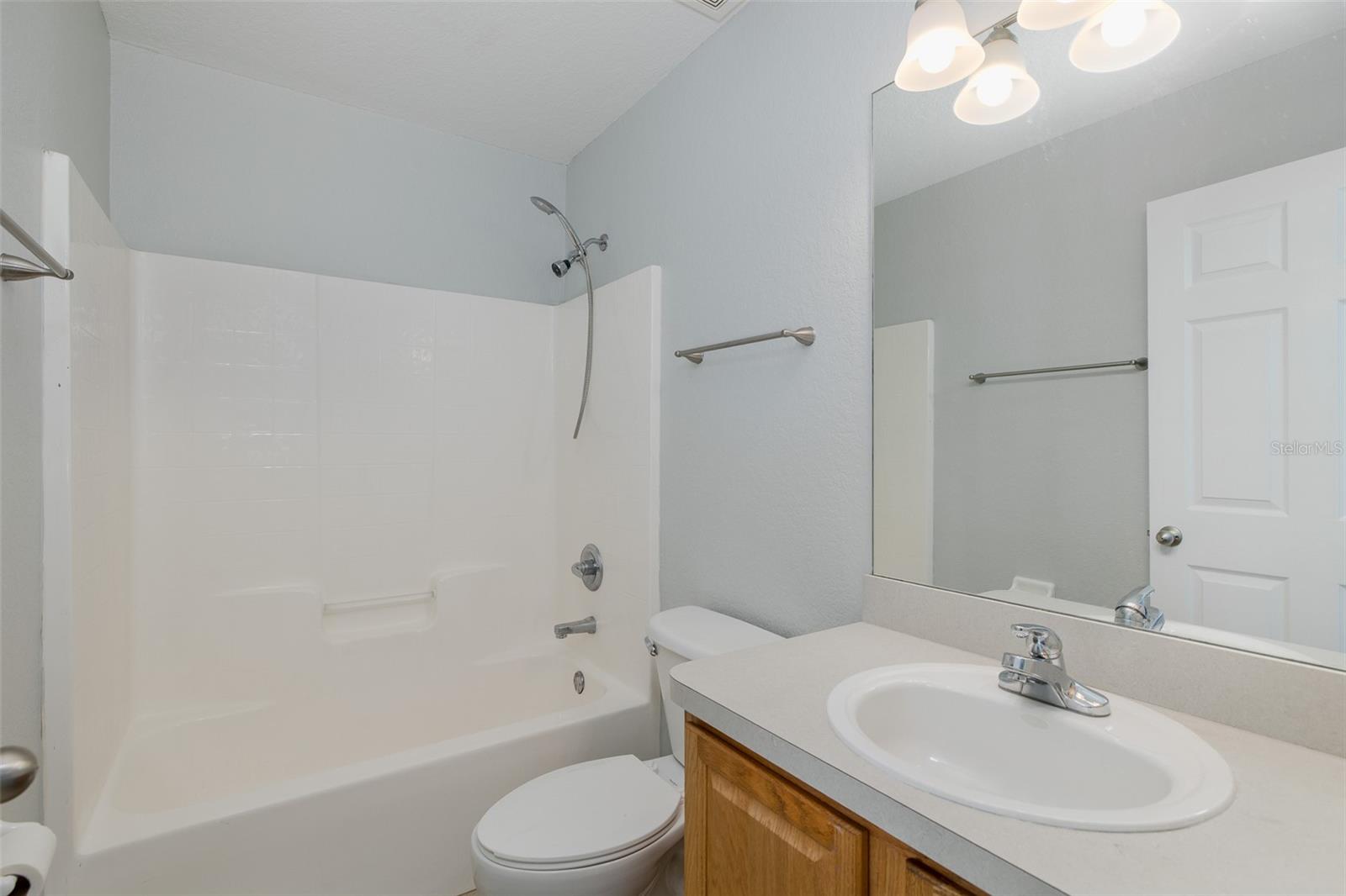 2nd bathroom