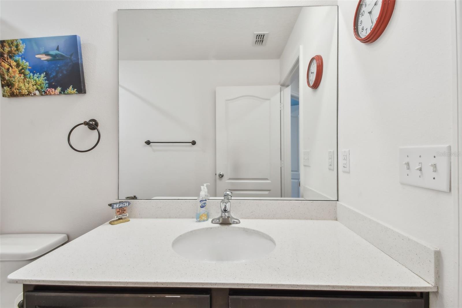 Bathroom #2 - 2nd pic